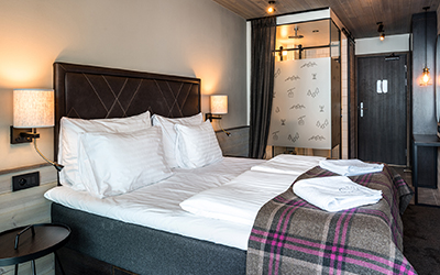 tignes-2100-doubleroom-400x250.jpg